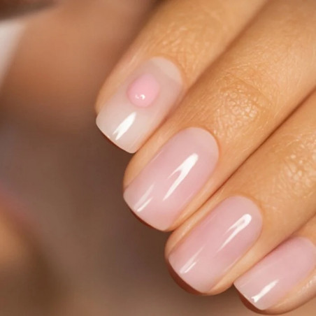 Blushy Top Clean Nails 7ml Blushy Top Clean Nails 7ml