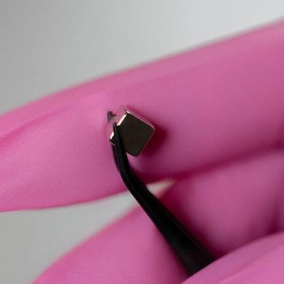 Cat Eye Magnet 02 2
