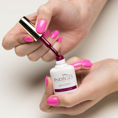 Gel polish Neon violet Gel polish Neon violet