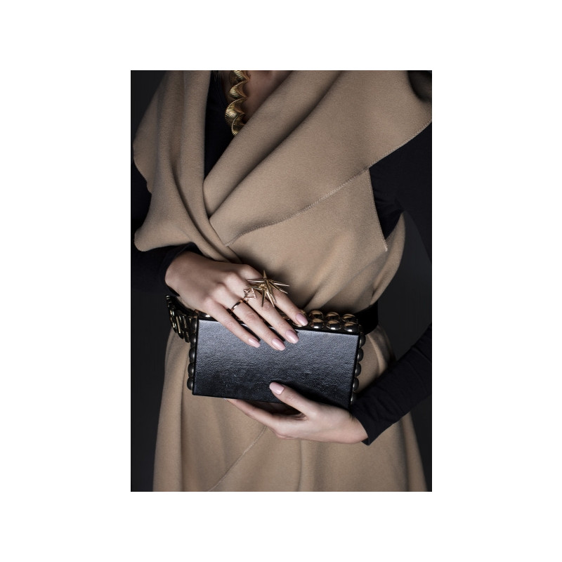 Chic Nude Gel Polish